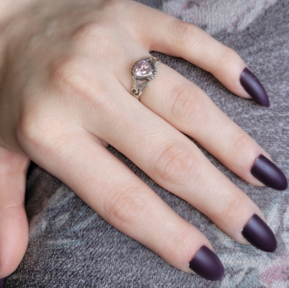 Size 6 Silver (825) pink heart ring